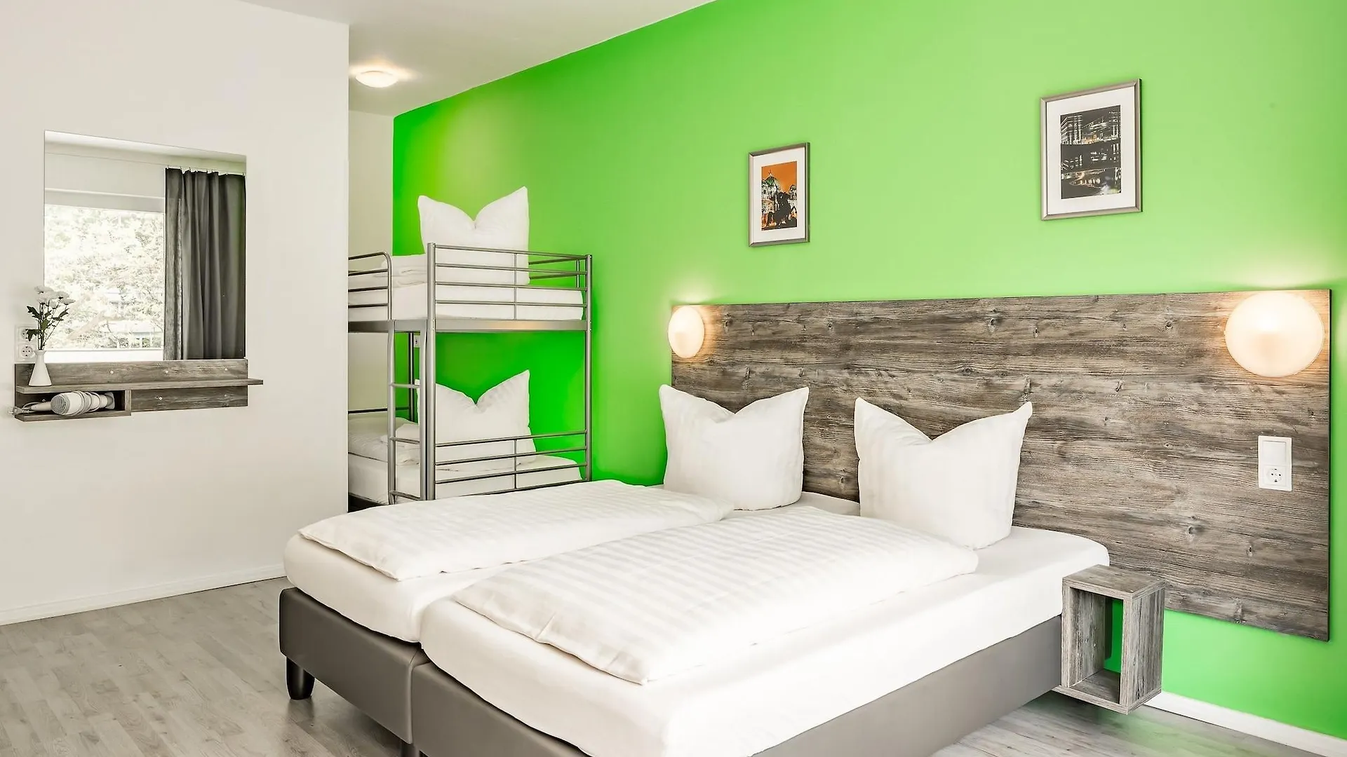 Alecsa Hotel Am Olympiastadion contacts