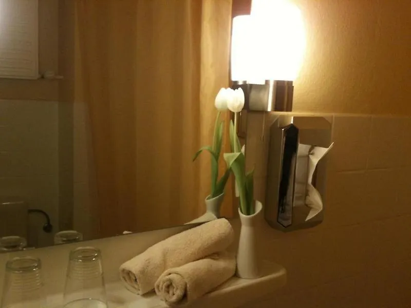Alecsa Hotel Am Olympiastadion Berlin 3*,
